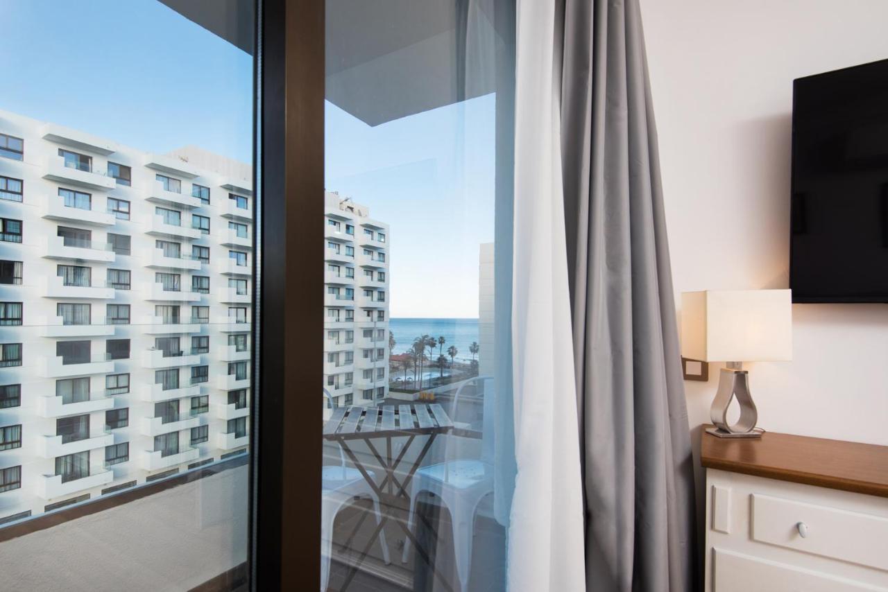 Aloha Puerto Private Apartment 1St Line Carihuela Beach Torremolinos Luaran gambar