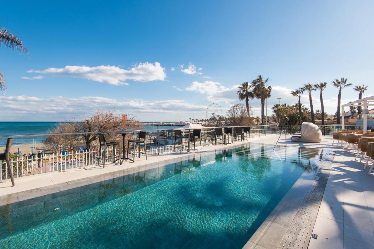 Aloha Puerto Private Apartment 1St Line Carihuela Beach Torremolinos Luaran gambar
