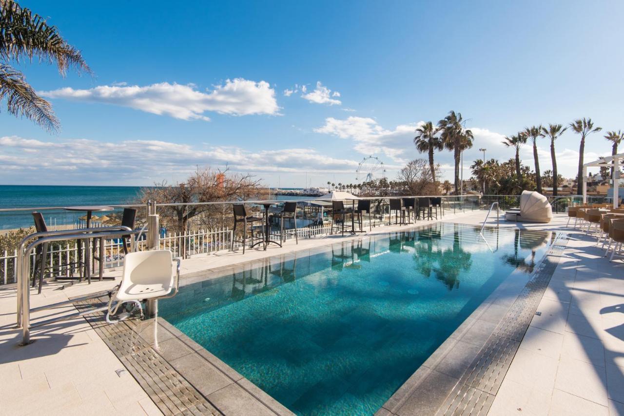 Aloha Puerto Private Apartment 1St Line Carihuela Beach Torremolinos Luaran gambar